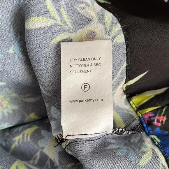 PARKER Floral Short Sleeve Ruffle Wrap Blouse, Size M - Picture 14 of 14